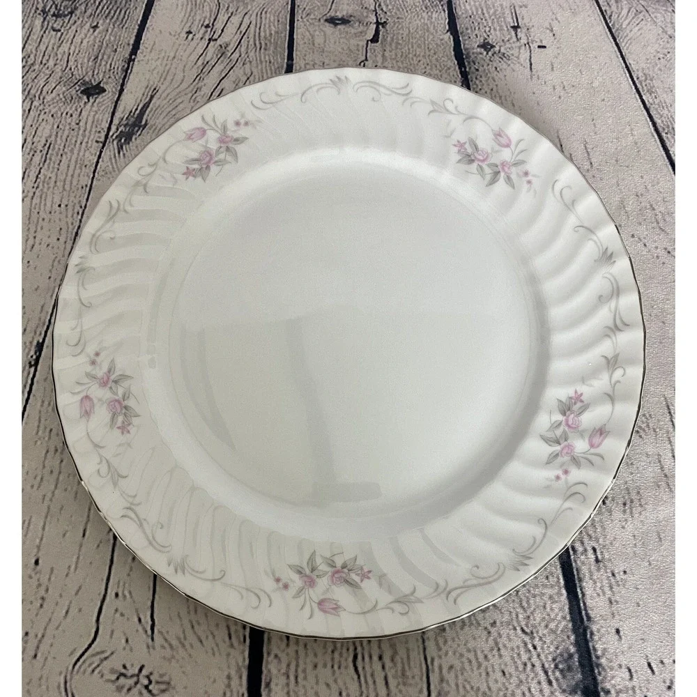 Gold Standard Pattern GTS1 Porcelain China 10.25